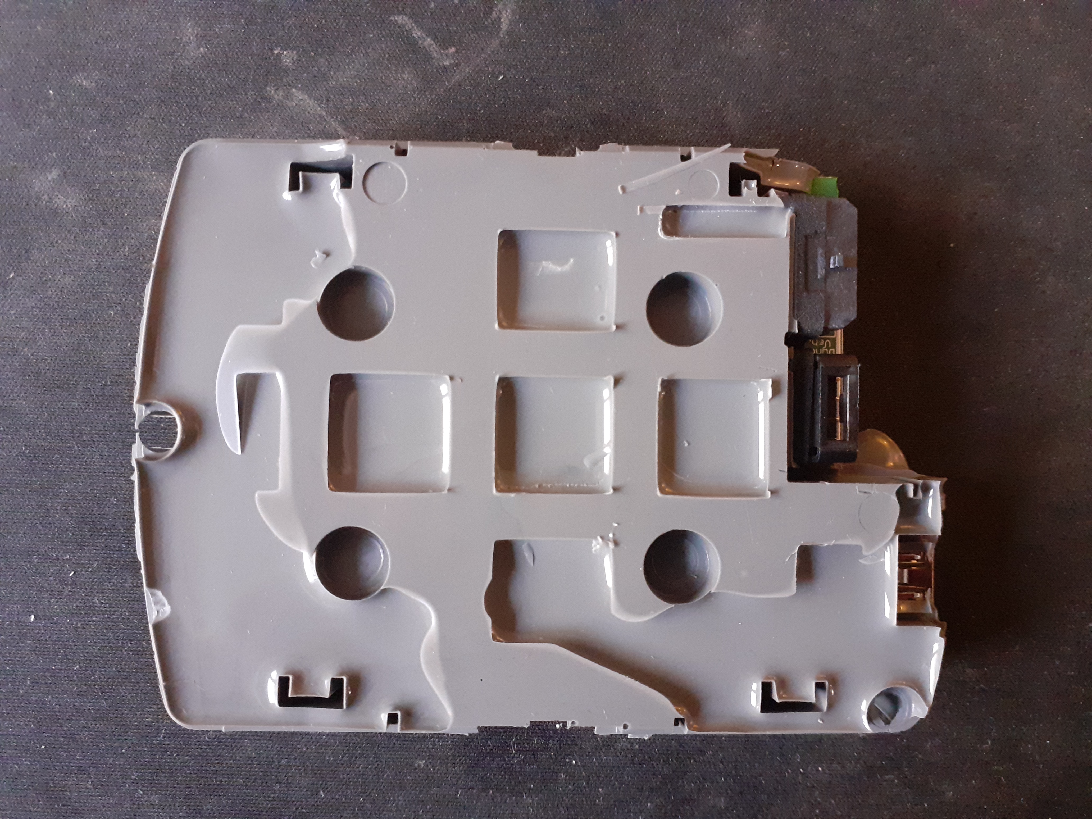 Extérieur du PCB moulé